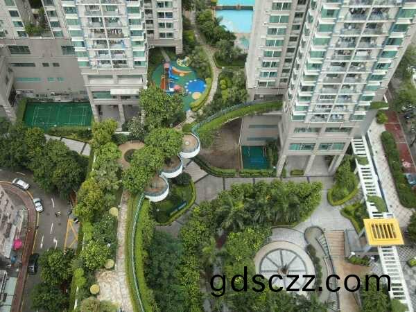 東(dong)方(fang)雅(ya)苑小區